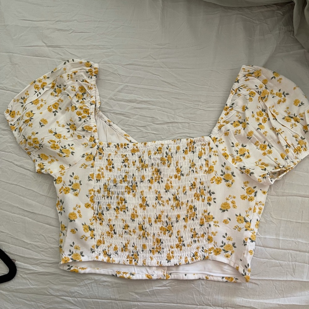 blouse - Picture 4 of 5